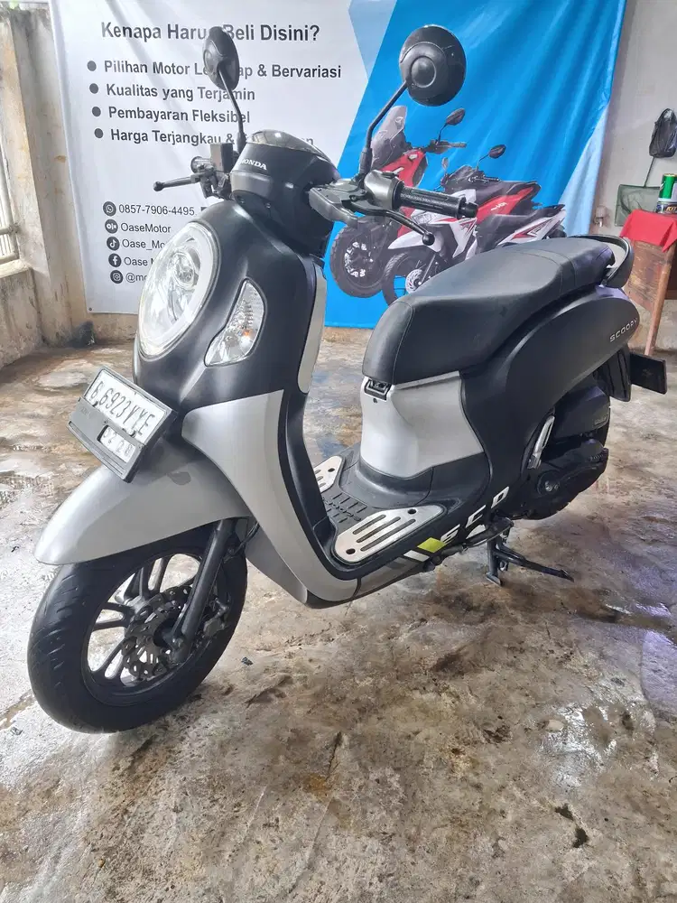 (A) Honda Scoopy Sporty Fi Tahun 2023