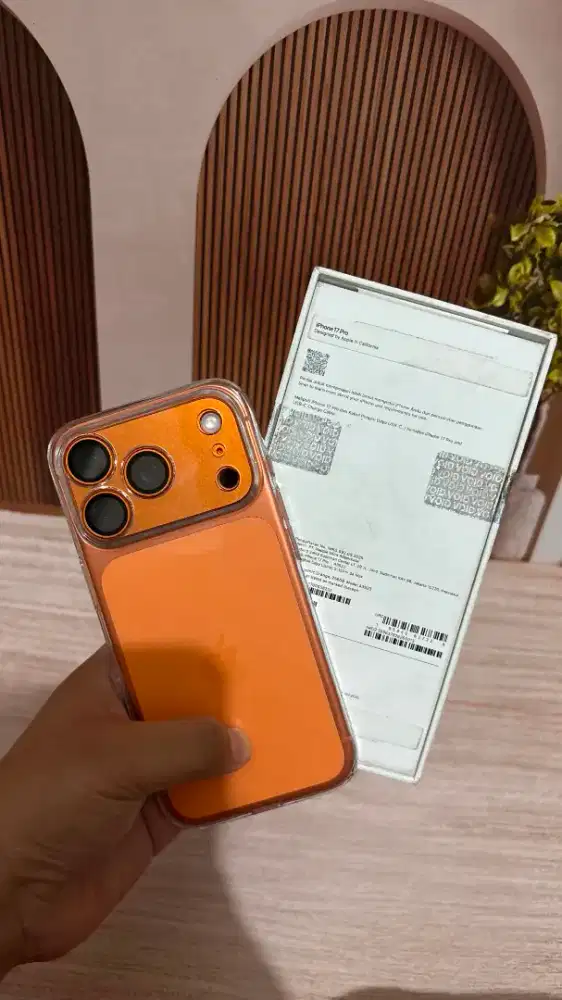 Iphone 17 pro 256gb Digimap Orange Pemakaian 2 bulan garansi 2027 mar