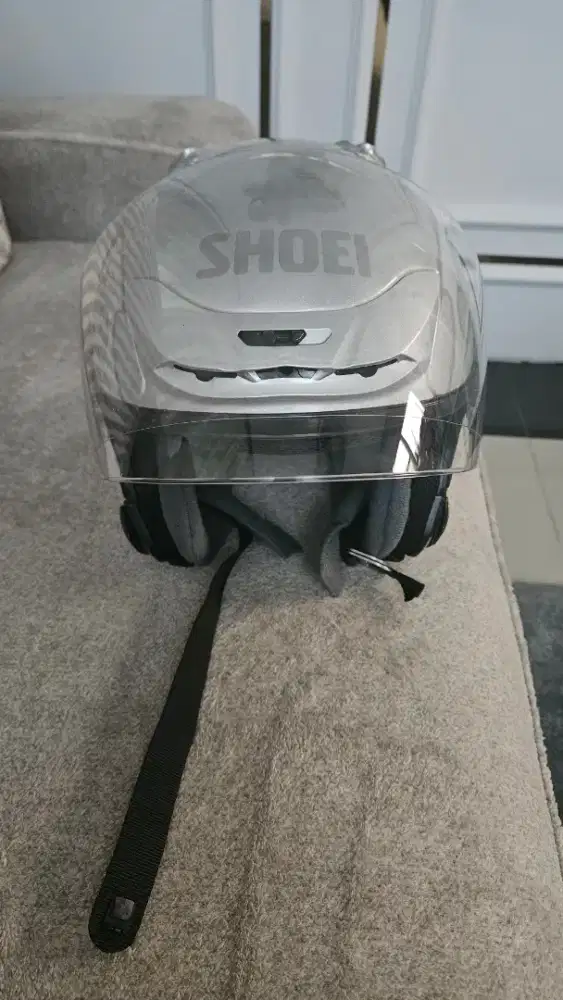 dijual helm shoei