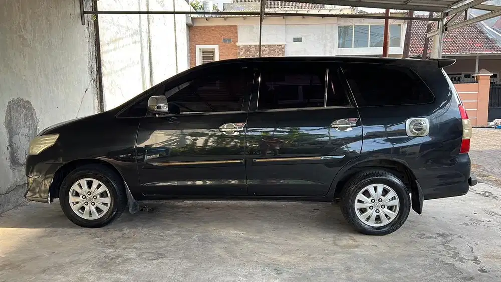 Kijang innova G 2012 Solar Manual KM 130 Pajak Hidup Utuh Uirit