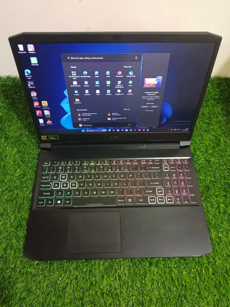 Laptop gaming Acer i7 RTX 3060 siap pakai