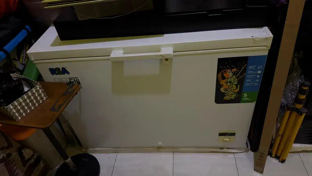 RSA CF 310 CHEST FREEZER BOX 318 L LEMARI PEMBEKU 318 LITER