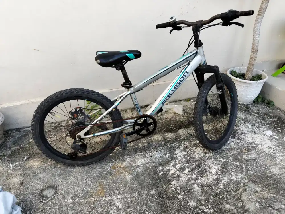 Dijual sepeda Polygon maze ukuran 20
