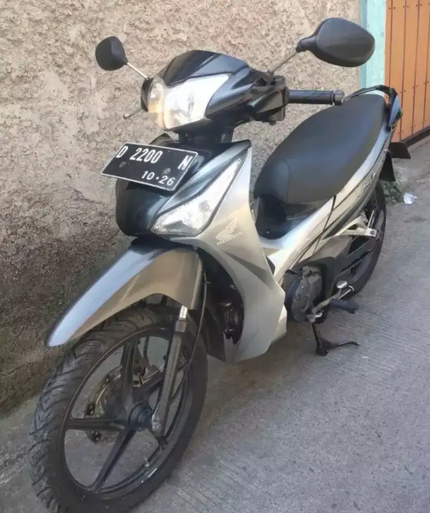 Honda Supra helm in thn 2011 siap pakai