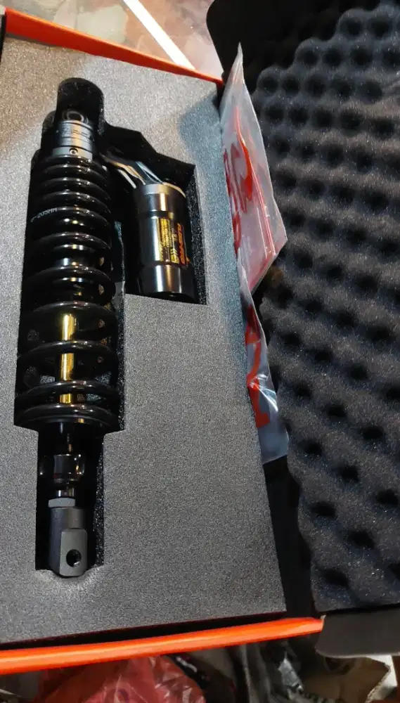 Shock Belakang RCB Stylo 160