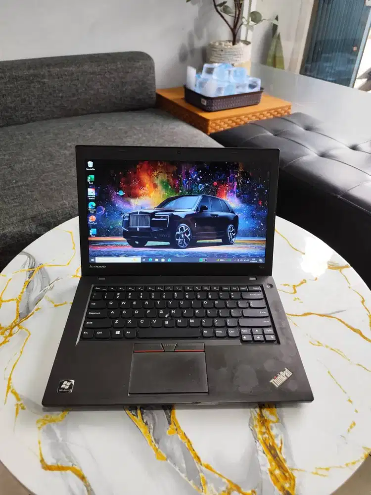 Dijual Lenovo Thinkpad T450 Core i5 Gen 5 RAM 8GB SSD 128GB