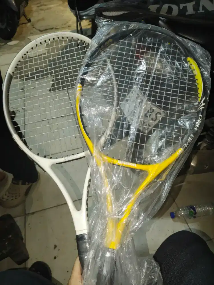 di jual 2 raket tennis