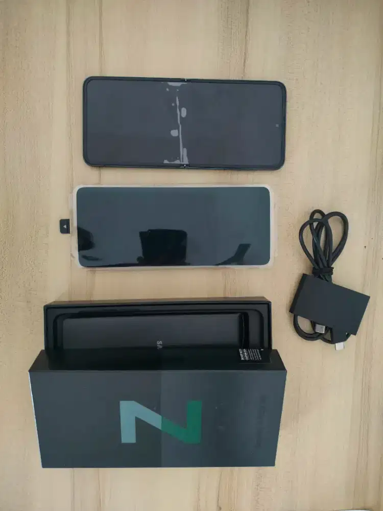 Samsung Flip 3 5G seken