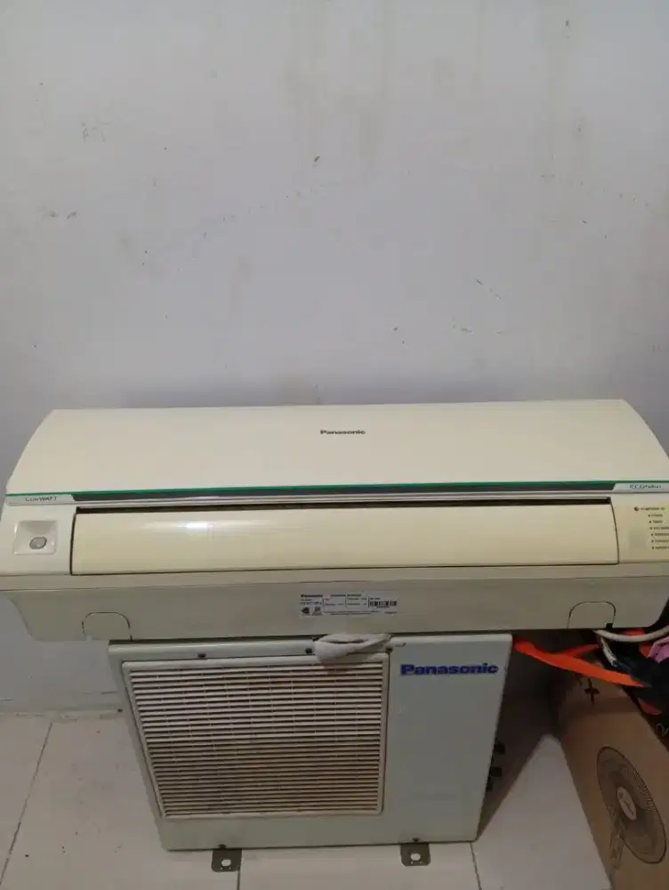 Ac Panasonic 3/4pk dan kipas angin Krisbow Jumbo
