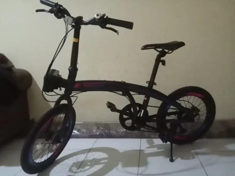 Dijual sepeda lipat merek