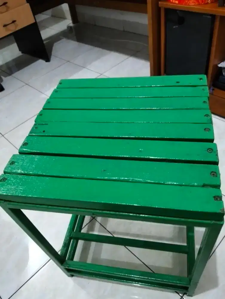 Kursi makan / kursi santai