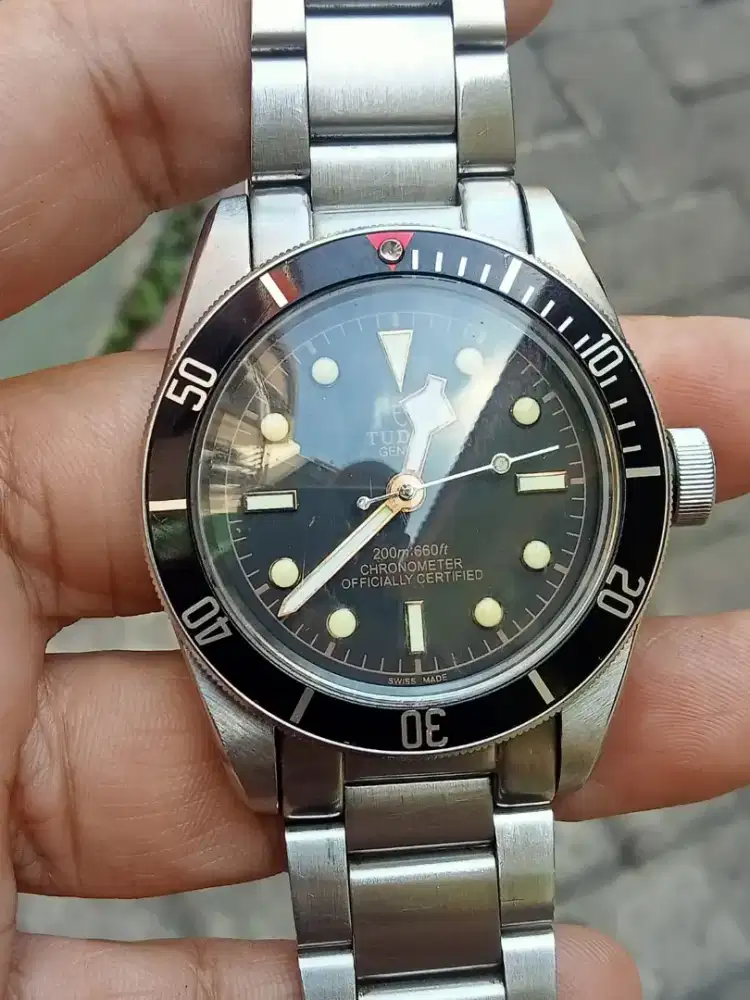 JAM TANGAN TUDOR