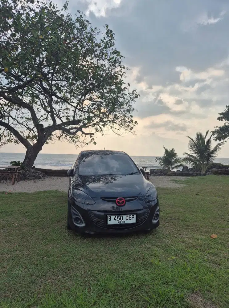 Mazda 2 2013 Bensin