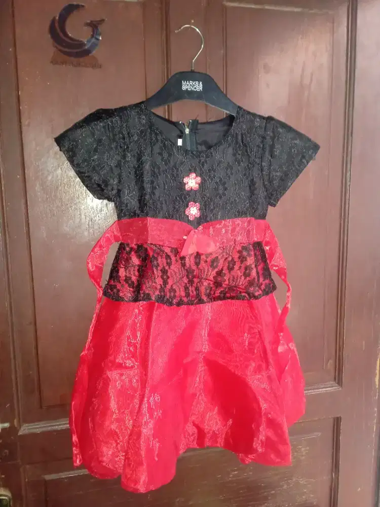 Baju anak cewek cantik lucu masih bagus borong semua