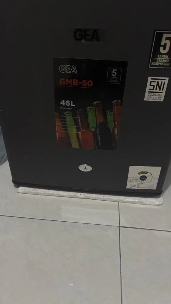 Kulkas Mini merk GEA