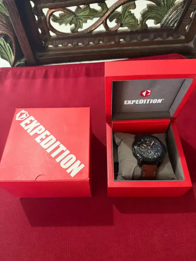 Jam Tangan Expedition E6402B