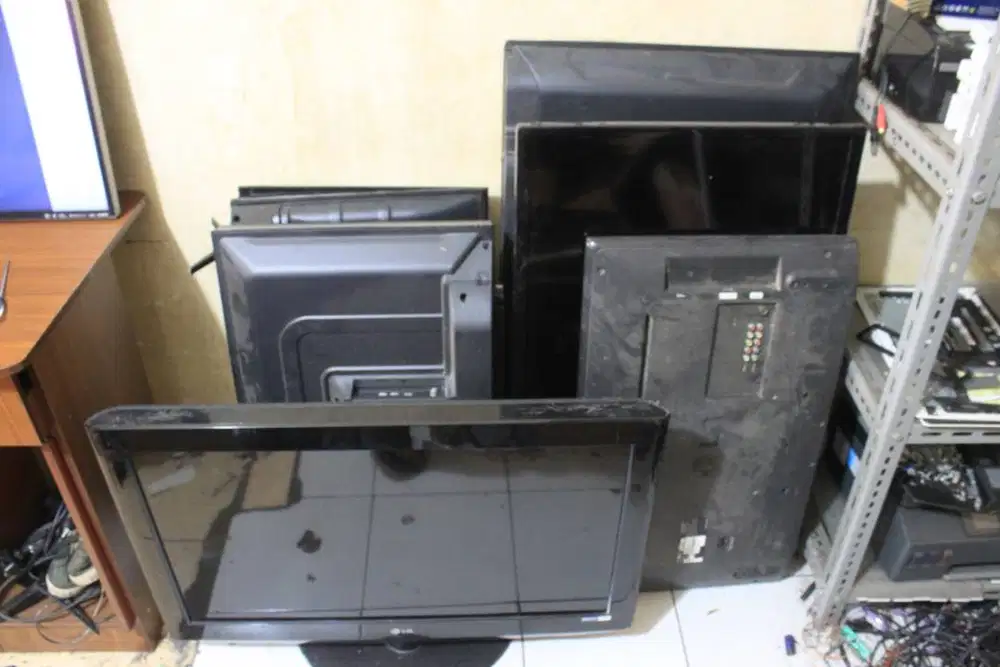 TV rusak 11 unit | 32 - 50 Digital, Analog & Android