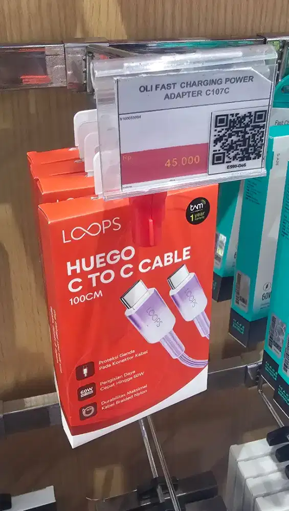 Loops Huego C to C Cable charger