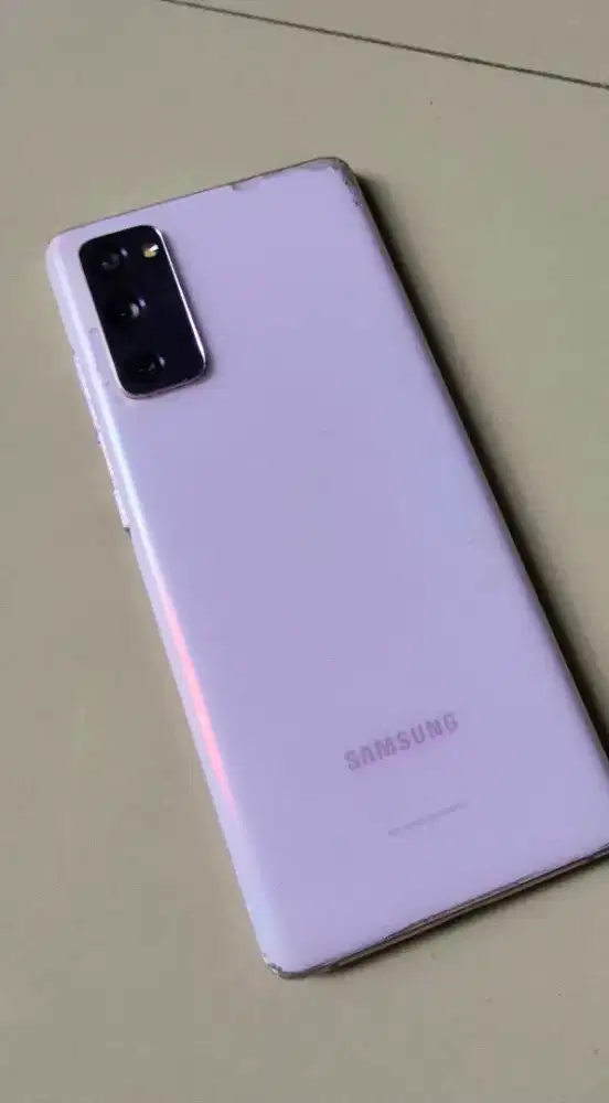 SAMSUNG S20 FE MATI TOTAL Ram 8/128 GB UNGU PURPLE CLOUD