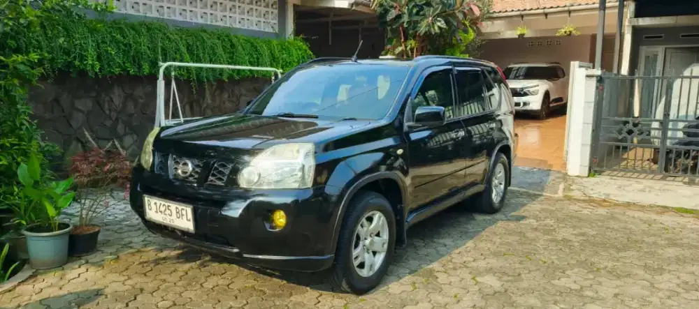 Nissan X-Trail T31 2009 Bensin