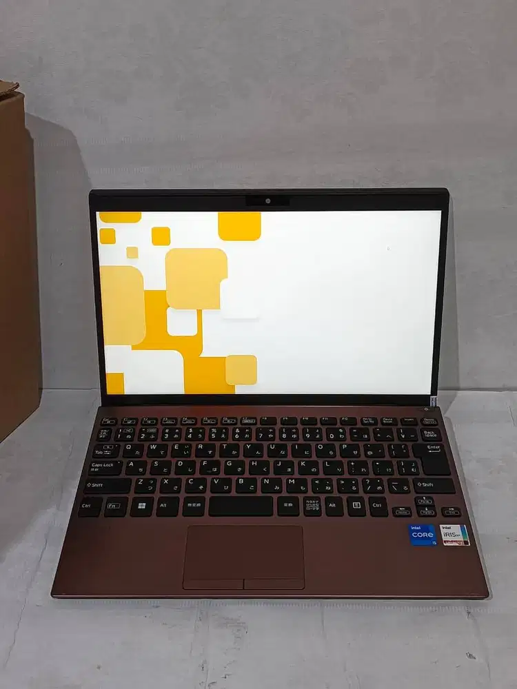 Laptop Sony VAIO Core i5 Gen 11 Ram 16GB SSD 256 GB Super Slim