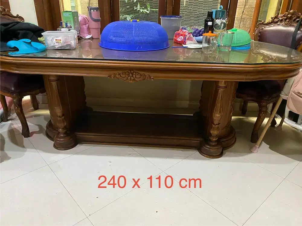 meja+kursi makan 8 buah, kayu jati ukiran jepara