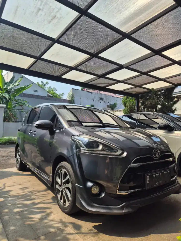Sienta Q Matic 2017 Abu-abu, Pribadi, atas nama sendiri