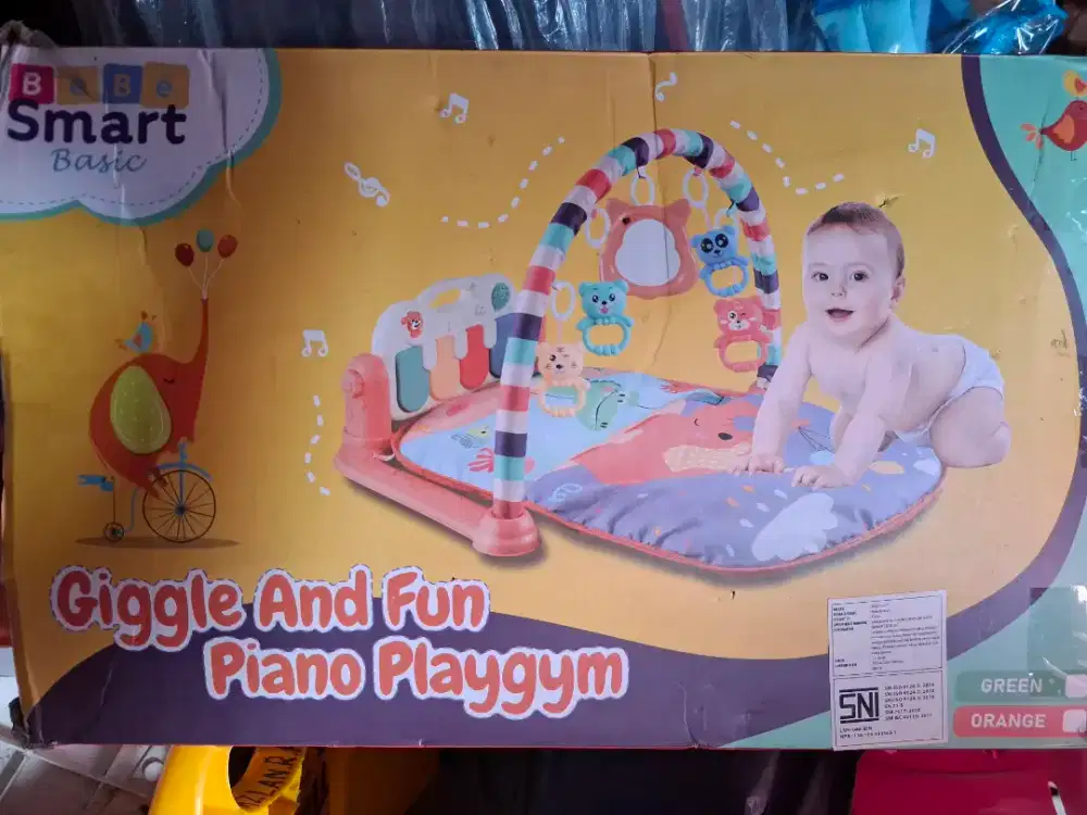 Preloved baby play gym