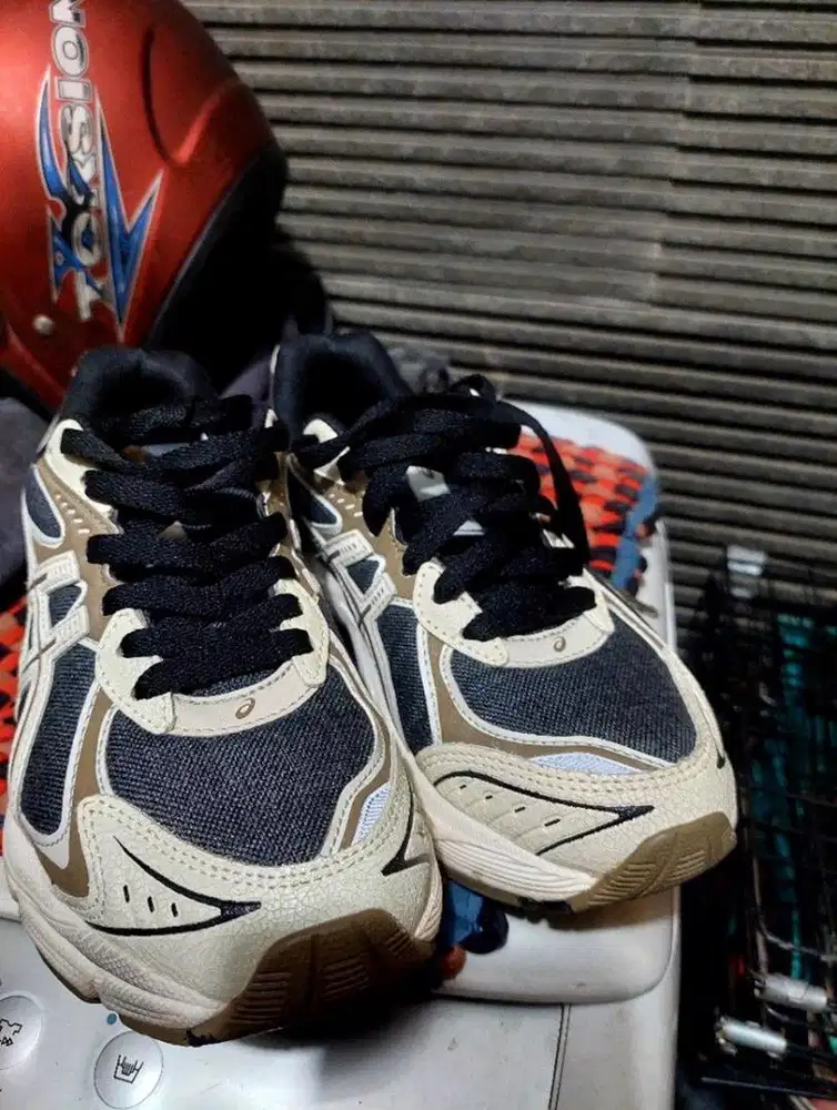 Sepatu Asics GT-2160 Black Cream