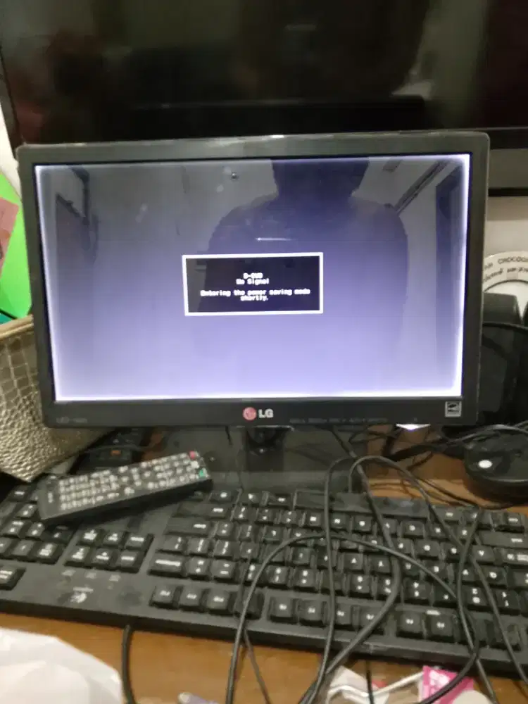 LED Monitor Komputer LG