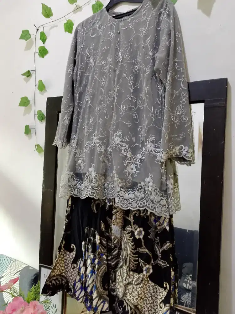 Sale Kebaya Terusan