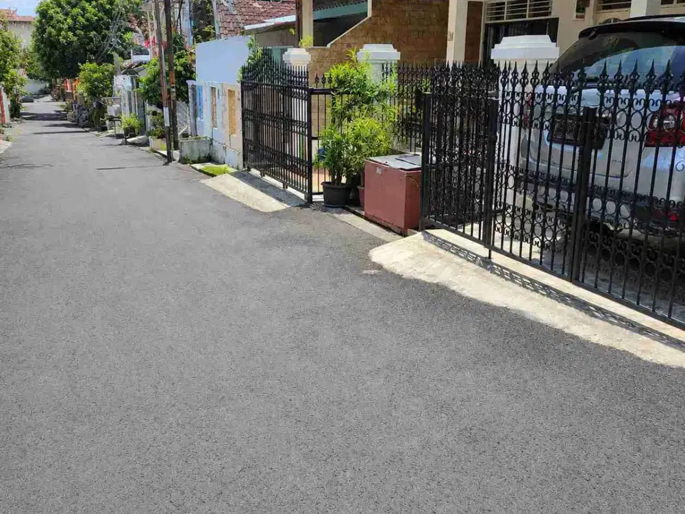 Dijual Cepat Rumah Bagus, 2 Lantai, Semi Furnished, Siap Huni, Lokasi Mekarsari - Cimanggis, Depok