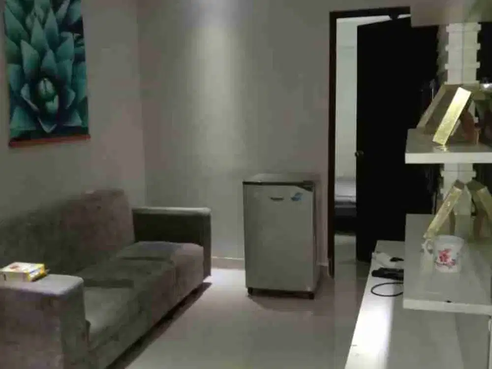Apartemen Mediterania Gajah Mada Tipe 3 BR Semi Furnished