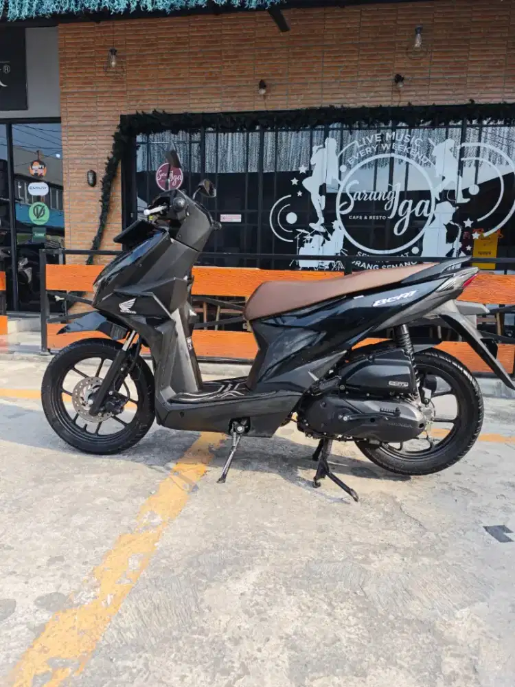 HONDA BEAT SPORTY CBS 2023 110 CC, HITAM