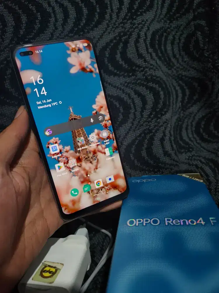 Oppo Reno 4f resmi Indo