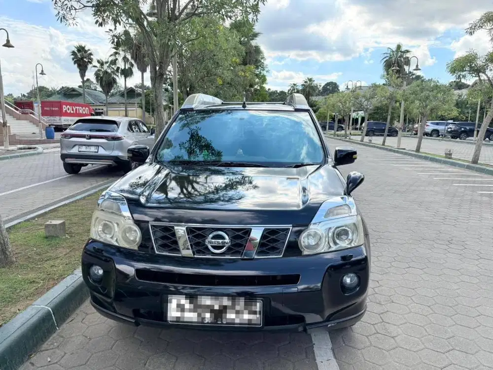 NISAN X-TRAIL 2.5 CVT XT AT