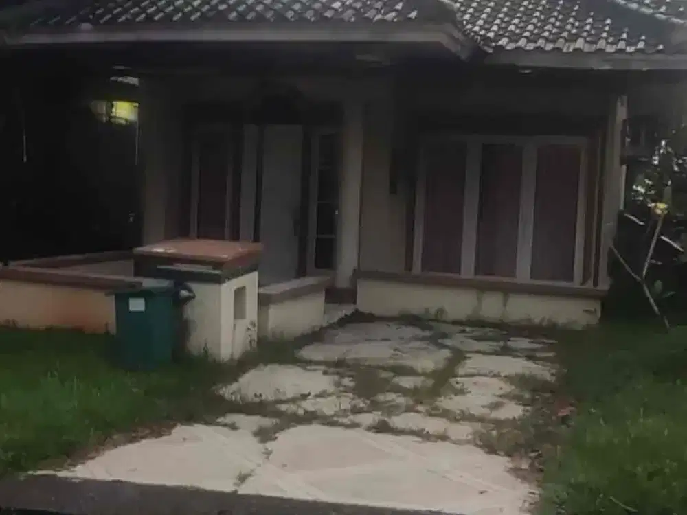 Jual Rumah Hitung Tanah Super Murah di Sentul City Cluster Bukit Golf Hijau.