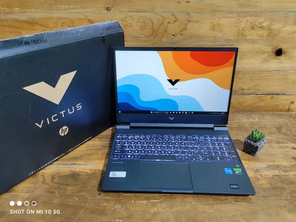 HP Victus 15-fa2716TX i5-13420H 8/512GB Nvidia RTX 3050 6GB FULLSET