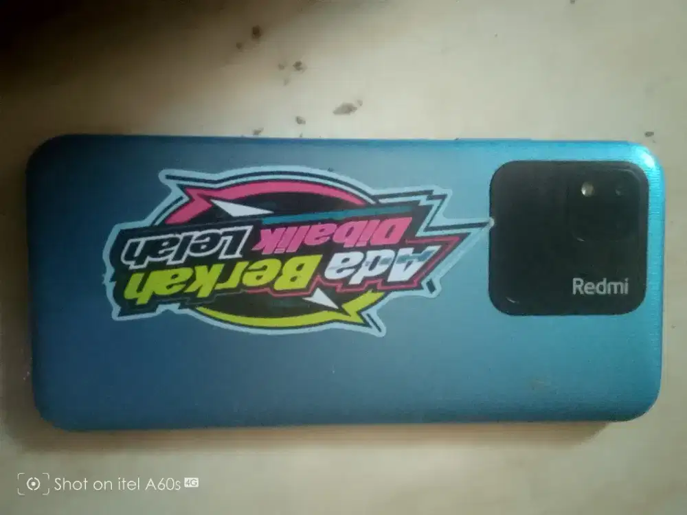 dijual hp readmi 10C ram 3+0.5/64 minus tc retak sehelai sama batangan