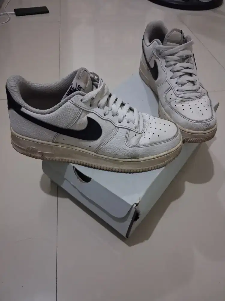 sepatu air force one