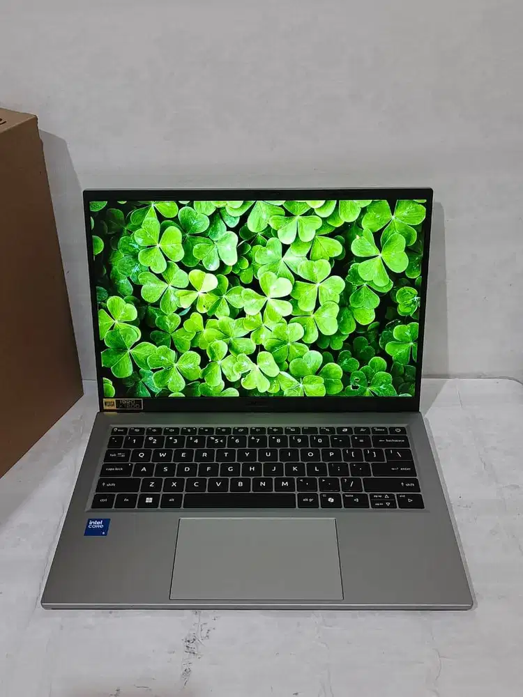 Acer aspire GO AG14 72P Core i5 Ram 8Gb SSD 512Gb Layar WUXGA Jernih