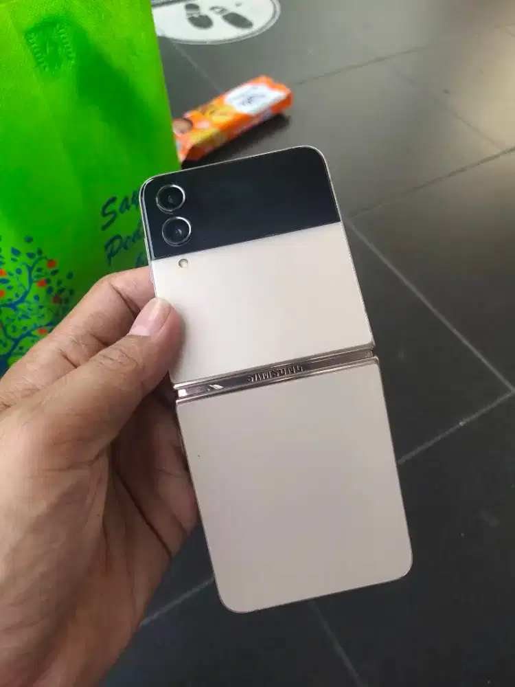 Samsung zflip 4