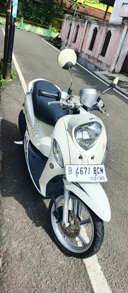 JUAL CEPAT MOTOR YAMAHA FINO 2015