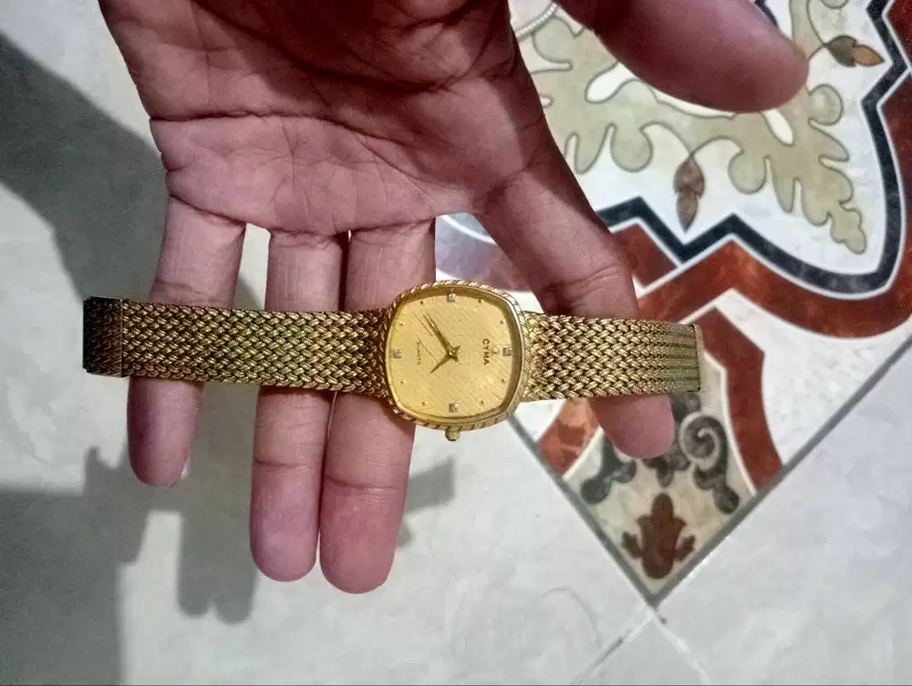 Jam tangan cyma
