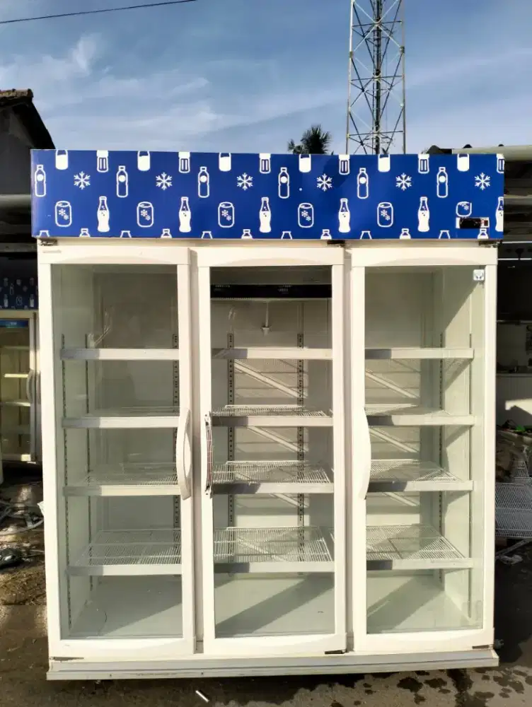 Chiller 3 pintu panasonic mulus