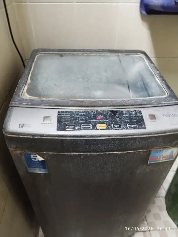 Mesin cuci aqua 8 kg, AQW 810DD
