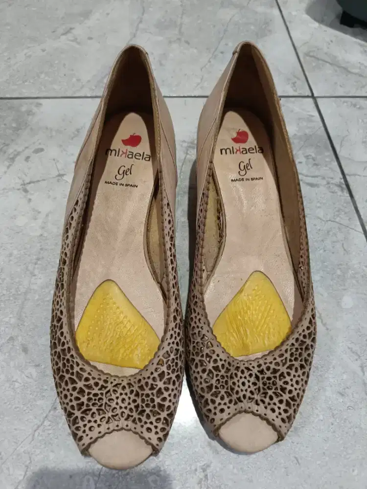 Sepatu Wedges Mikaela Gel Made In Spain Size 40