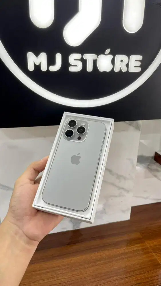 iPhone 15 Pro 128 gb ex iBox