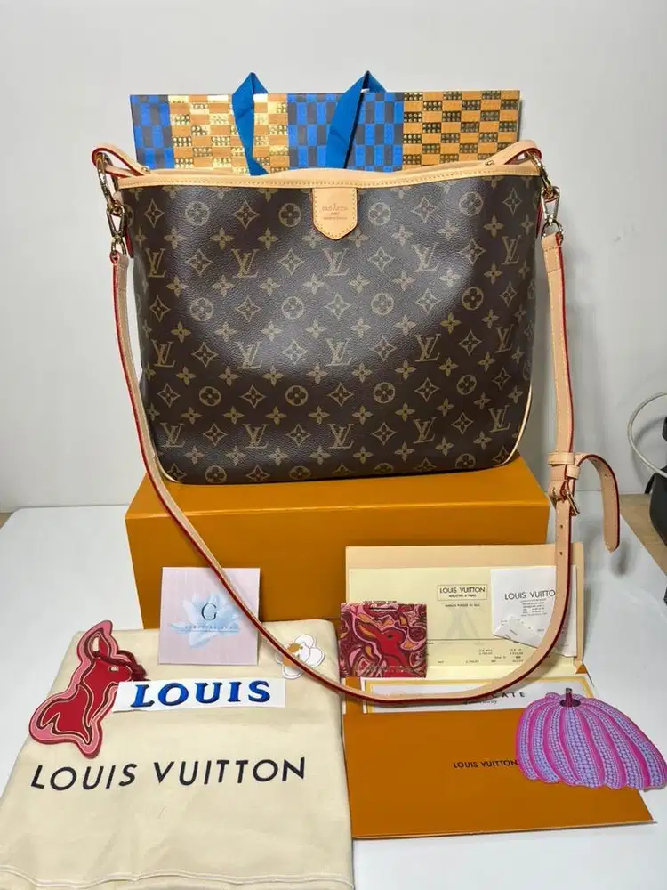 Delightful gm brown monogram shoulder bag authentic