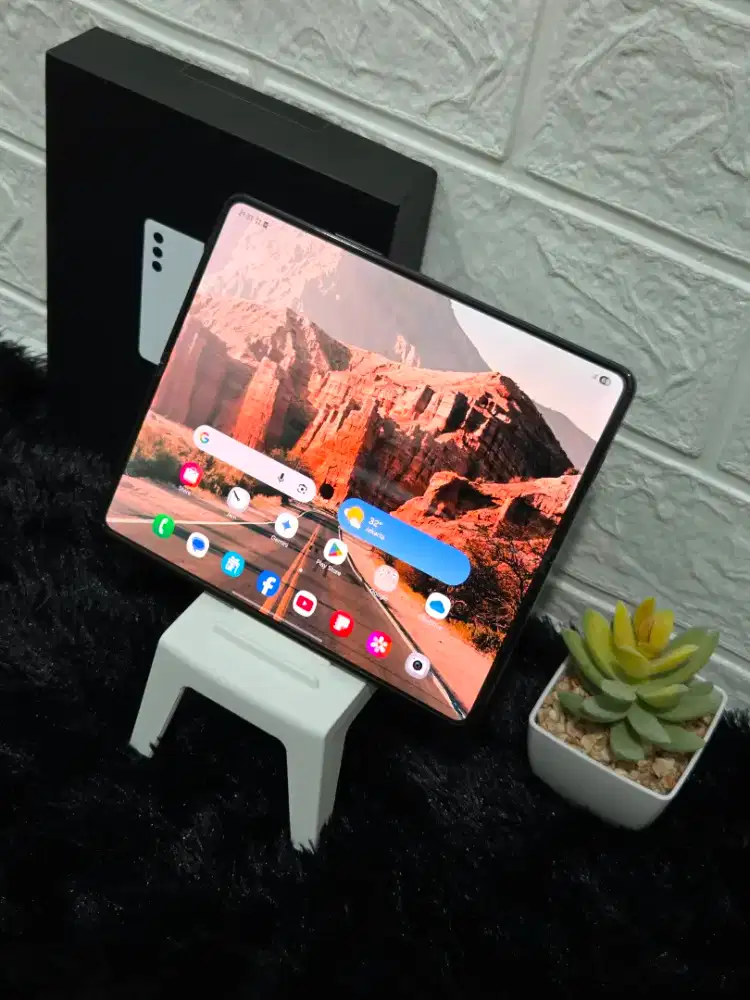 Samsung Z Fold5 Silver 512Gb Seadanya